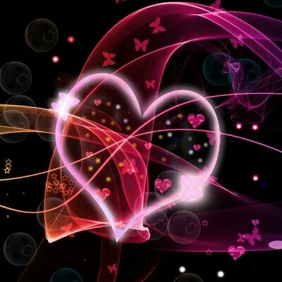 
清冷的天空偶尔有几丝白云掠过，久违的阳光终于绽露出她的笑脸。平静的日子依然不知疲倦的流淌； 光阴荏苒浮生若梦。
当我站在这片熟悉而陌生的土地上，抬头仰望45°有你的天空，眼泪忽然就流下来；清风十里不及你。 不及你在身边的温暖。
一直有一个心愿想写一段专属你我的故事。写写过往尘封的岁月，那些沉淀于生命中的情感与爱。提笔时我又怕时光太长，文字太短。心中所述的千言万语难以启齿. 可以说与你的相遇是一树的花开，温暖过我年少的青春也忧伤了我指尖的琴弦 。
你曾在时间的荒涯里清词研墨，婉转牧歌。眷恋着我的想念； 浅若繁花。
你是清风 你是细雨、你是流沙。予我欢颜，予我温馨。陌上花开，是你向我缓缓走来；
我的生命便多了一抹绚丽色彩。秋雨潇潇，我捡拾起一玫落叶。往事便诗意了些许浪漫。
时光仿佛是流沙 ，汇聚成一束璀璨蓝光。我却知道，那是你将无限的热情驻洒进我幽深的梦里，变成一個我不愿睁不开眼的童话。
清晨的光线忽然就亮了，犹如夜晚的灯光瞬间熄灭了。那是白昼与黑夜的交替. 即使你在身边，也会永无休止的想你。不知是爱上你俊郎的容颜还是贪恋你留给我的温存 ？