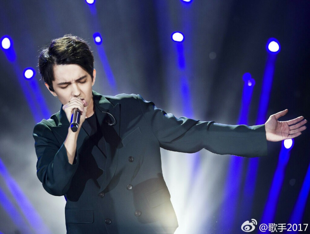 进口小哥哥 迪玛希 Dimash 歌手