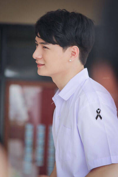 KristPerawat 泰剧一年生 暖暖 阿日学长 Arthit 王慧侦
cr.twitter