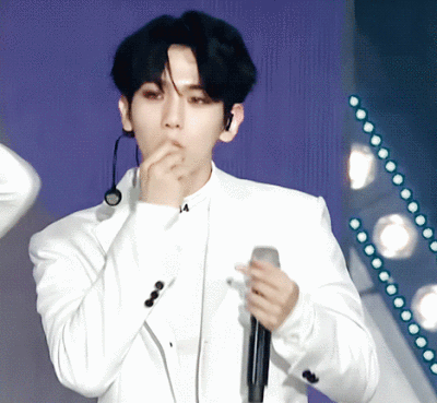 EXO❤伯贤❤변백현