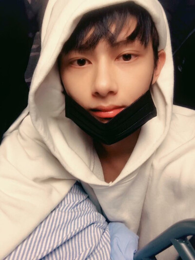 SEVENTEEN 17 세븐틴 十七 文俊辉 준 문준휘 Jun