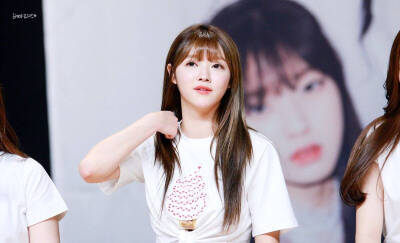 刘是我 YooA ♡