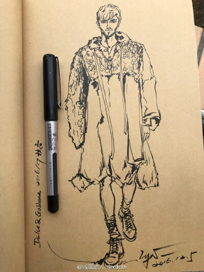 #手绘##服装设计手稿##速写##插画#将廓形进行到底～日常练习 ​​​​