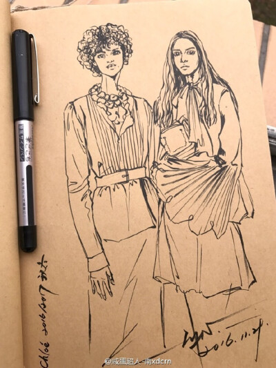 #手绘##服装设计手稿##速写##插画#将廓形进行到底～日常练习 ​​​​