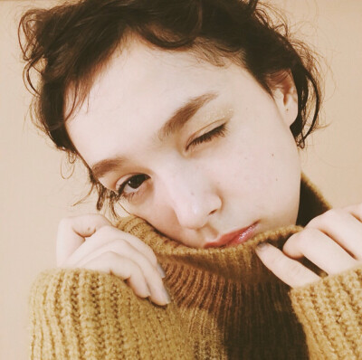 女头像 by：朵莉✔️