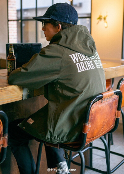 #lookbook# 韩国街头品牌 CRITIC 全新系列 「WORK LATER DRINK NOW」 ​​​​