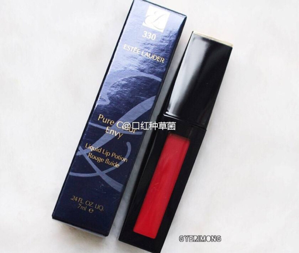 雅诗兰黛ESTEE LAUDER
倾慕唇釉 色号330试色分享