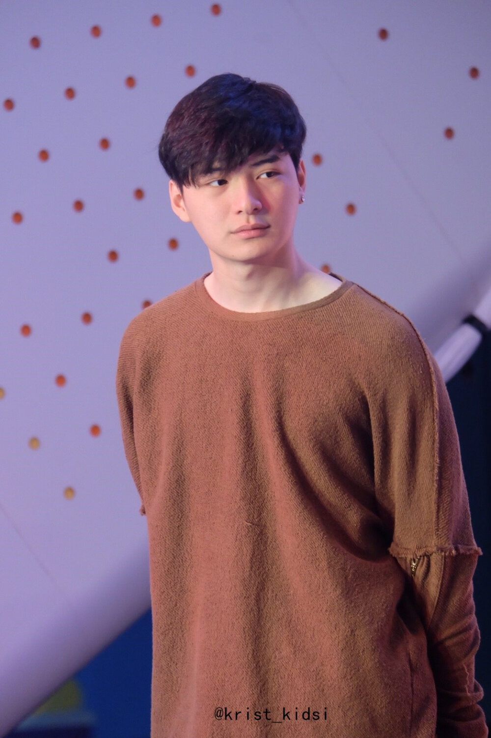 KristPerawat 泰剧一年生 暖暖 阿日学长 Arthit 王慧侦
cr.twitter