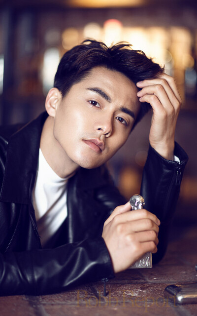 马天宇变身霸道总裁