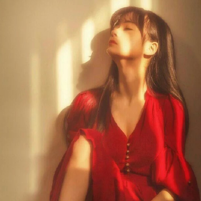 染染の女生头像 抱图随手点赞关注谢谢