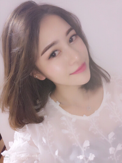 锁骨发