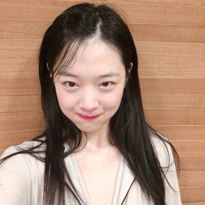 崔雪莉（Sulli）