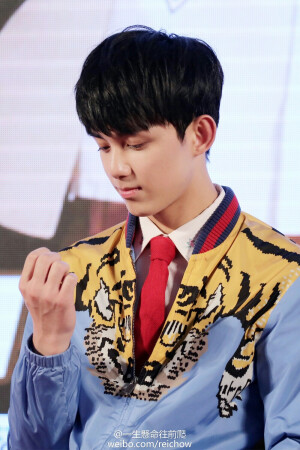 吴磊  99年小鲜肉  演员  2.5  二十四小时发布会  高清  