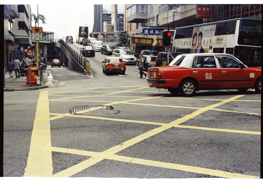 香港街的赶脚