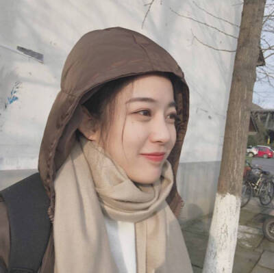 [国民撩汉大师兄 少女诱惑力]高清女头 男头 欧美 情侣 闺密头像清新 森系 韩系 可爱 搞怪 黑白 身体部位图 举牌 备忘录 随手点赞关注