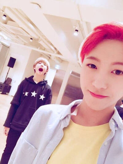  nctdream the first and last
最后的初恋 后台照
jisung and renjun