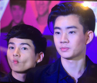 #泰国演员offjumpol##tumcial#
代表作品#秘恋之我亲爱的狗狗##一年生#