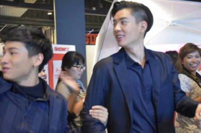 #泰国演员offjumpol##tumcial#
代表作品#秘恋之我亲爱的狗狗##一年生#