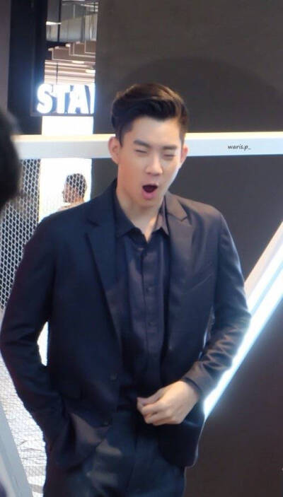 #泰国演员offjumpol##tumcial#
代表作品#秘恋之我亲爱的狗狗##一年生#