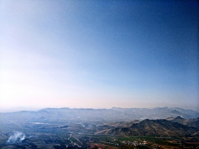 那山 那水 那世界