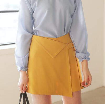 韩国 自然潇洒！围裙式假两件显瘦高腰半身短裤裙 2色入