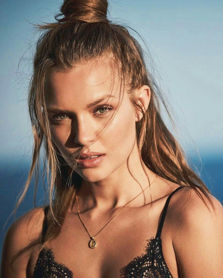 约瑟芬·斯可瑞娃(Josephine Skriver) 欧美