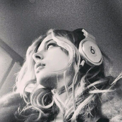 科洛·格蕾斯·莫瑞兹goddess