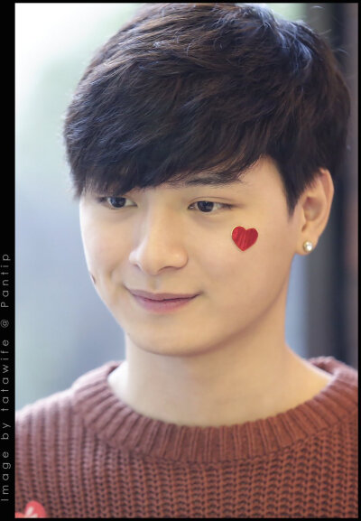 KristPerawat 王慧侦 暖暖 阿日学长 Arthit 泰剧一年生
cr.twitter