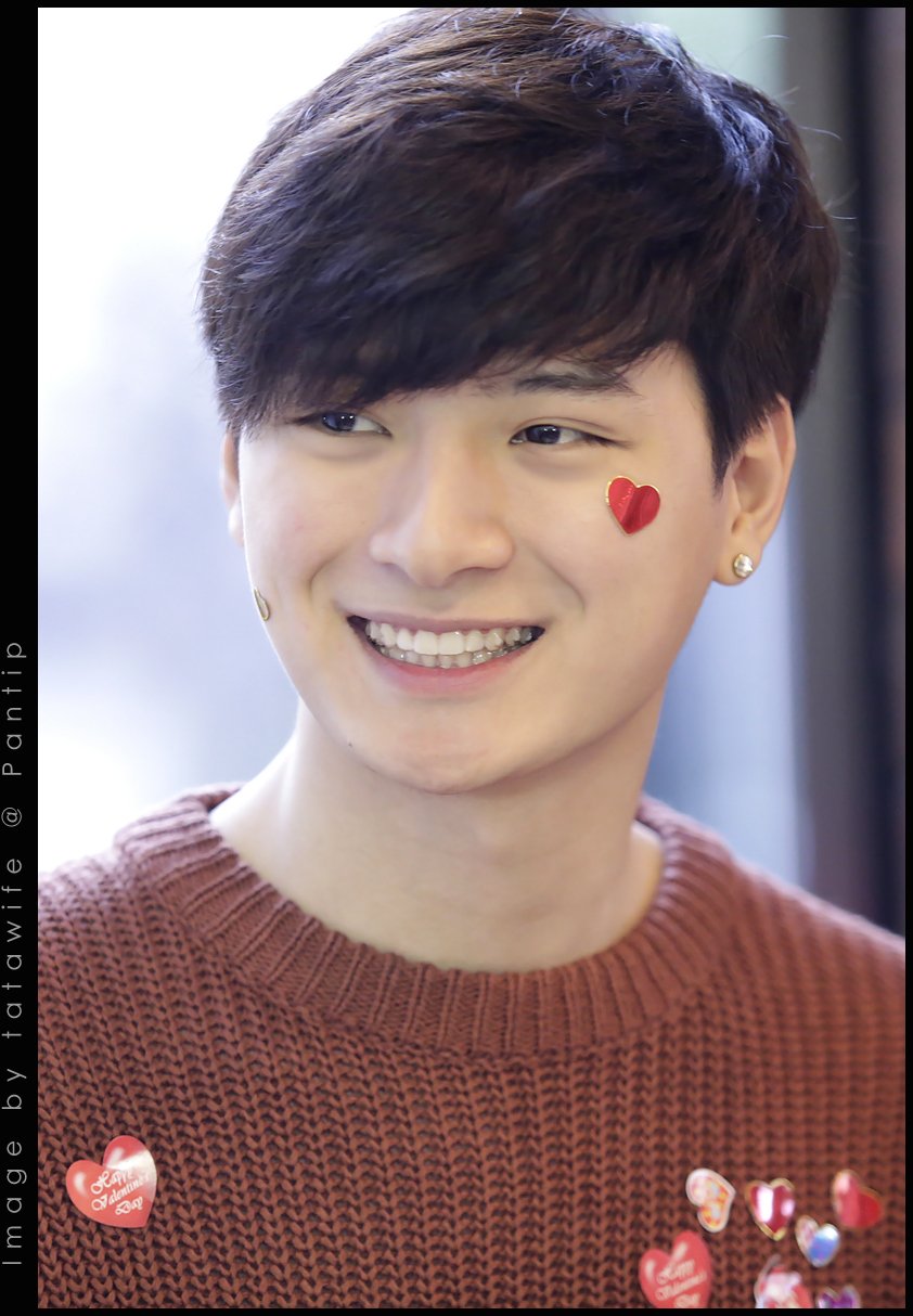 KristPerawat 王慧侦 暖暖 阿日学长 Arthit 泰剧一年生
cr.twitter