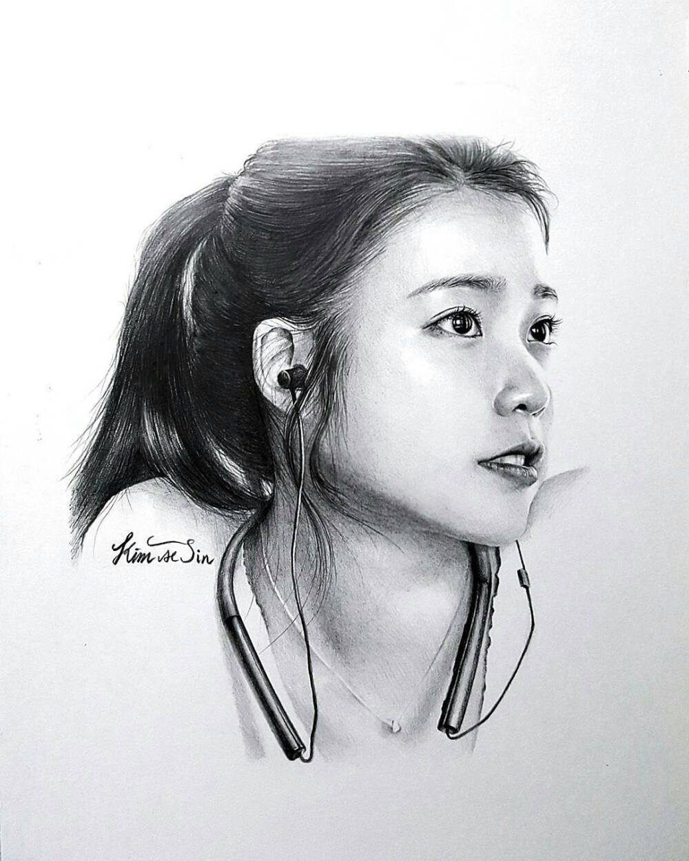 iu 李知恩 李智恩 国民妹妹 饭绘