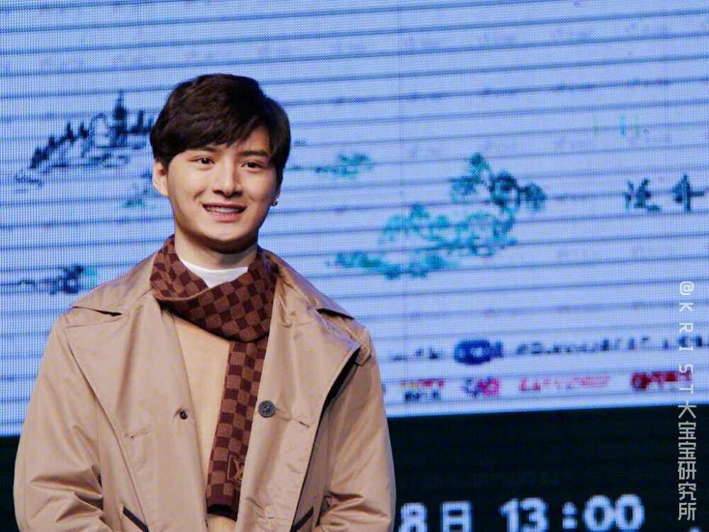 KristPerawat 泰剧一年生 暖暖 阿日学长 Arthit 王慧侦
cr.logo