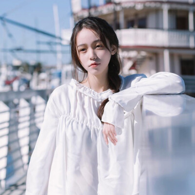 清新女头