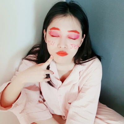 女头