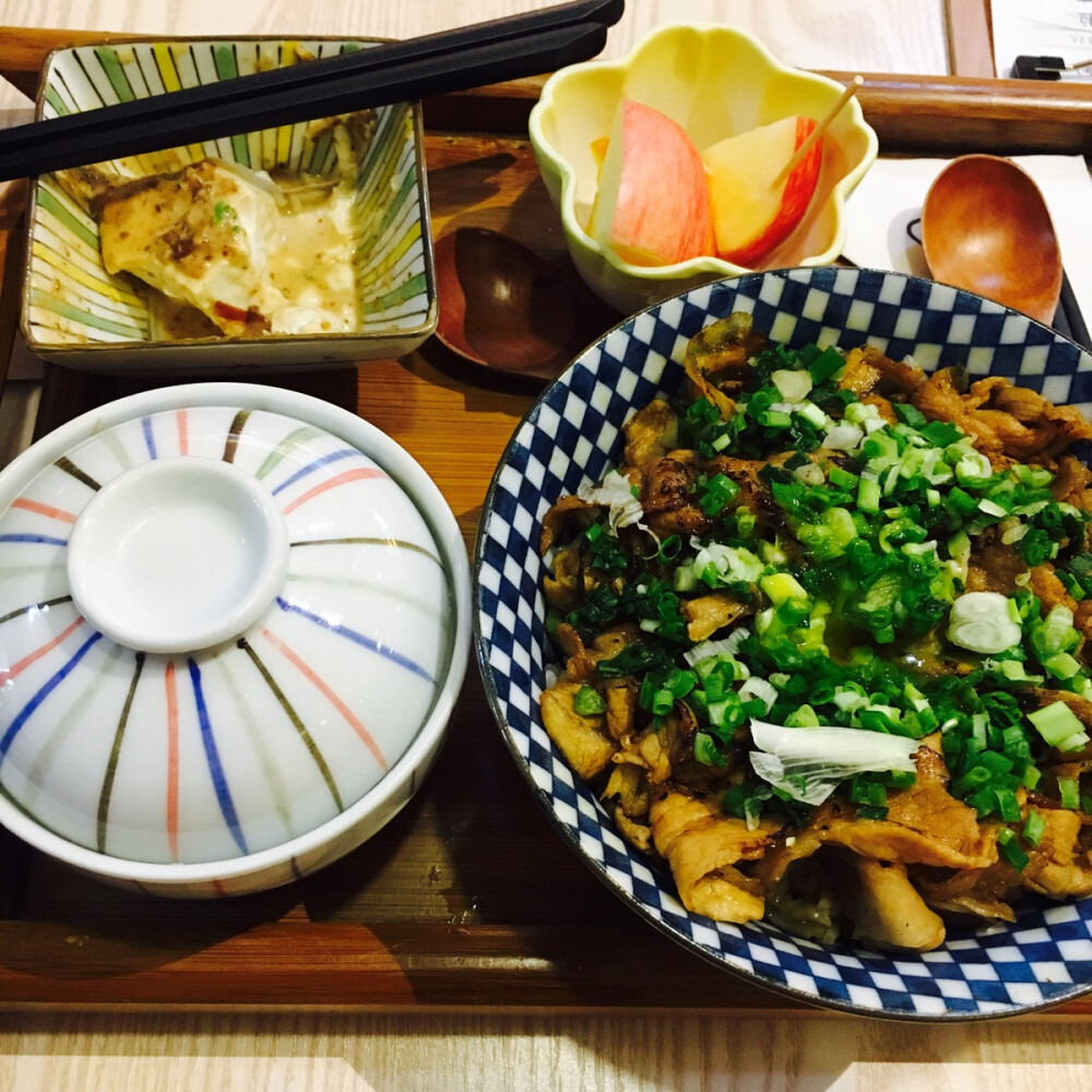 厦门老虎城丼魂 日出烧肉丼