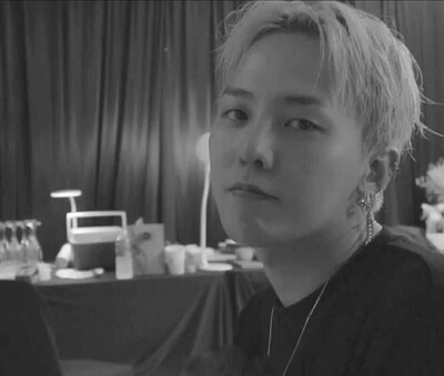 G-DRAGON #peaceminusone 