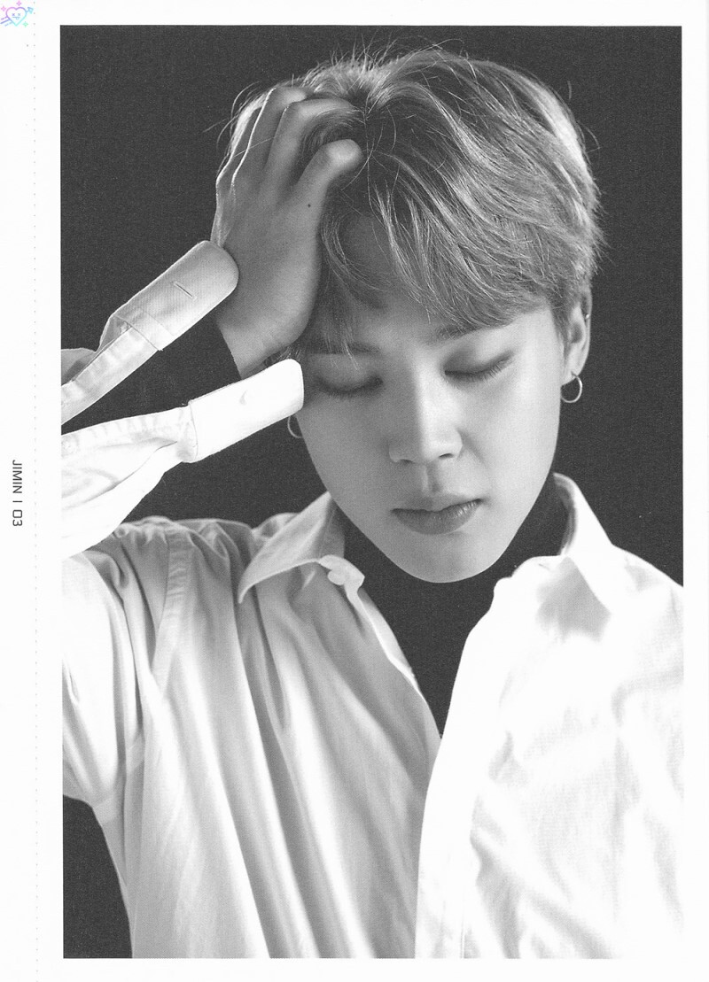 #朴智旻##朴智旻心动时分# [SCAN] 2017 BTS LIVE TRILOGY EPISODE Ⅲ THE WING TOUR MD FACE PHOTO COLLECTION
除了向老板势力低头之外是没有别的办法的，对，是没有别的办法的
/ cr.love_as_hobby / ​