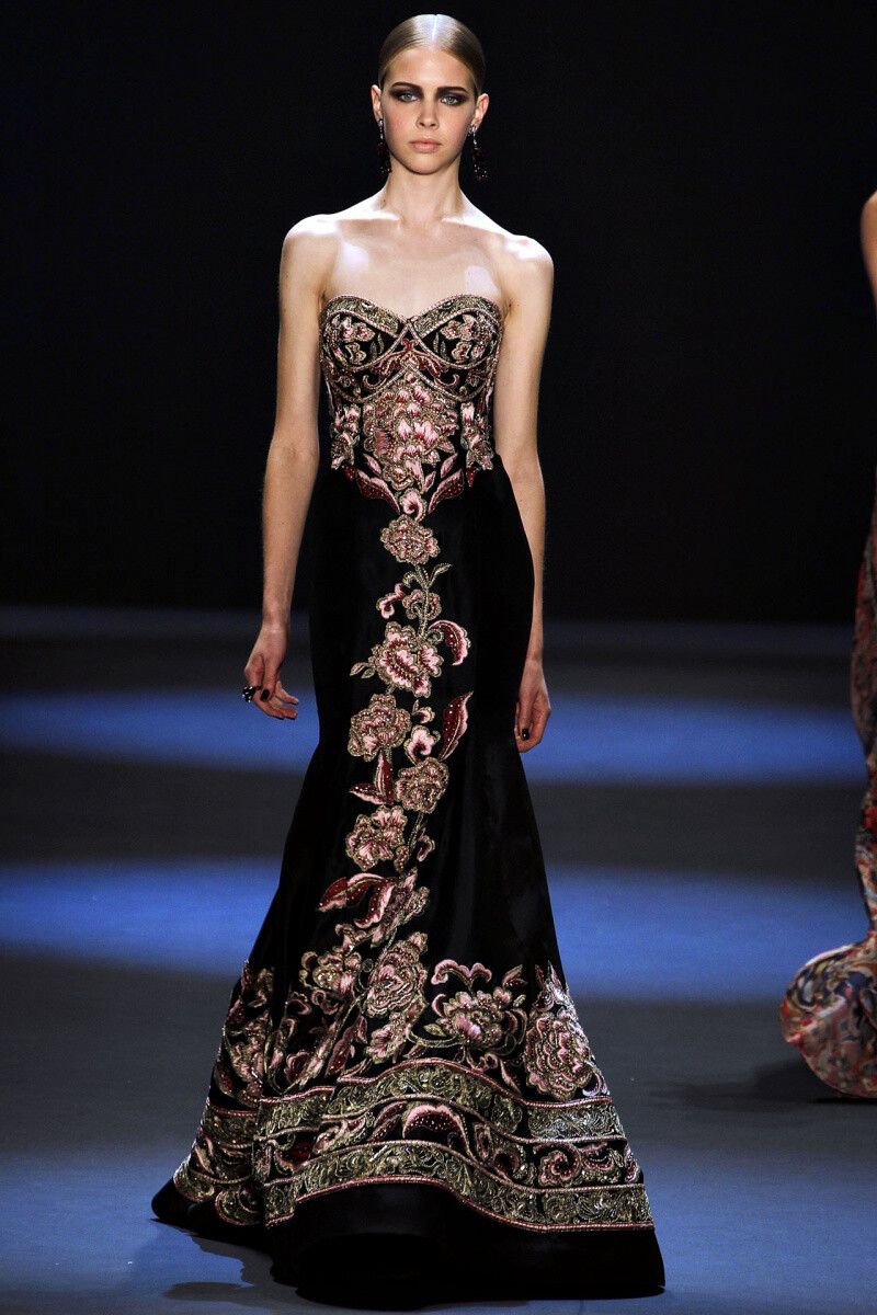 Naeem Khan（纳伊·姆汗）2011纽约秋冬高级成衣系列发布秀