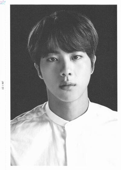 防弹少年团 2017 BTS LIVE TRILOGY EPISODE Ⅲ THE WING TOUR MD FACE PHOTO COLLECTION Jung kook SCAN
