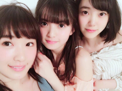 nonno：ノンノ4月号乃木坂46特集より、#齋藤飛鳥#ちゃん、#高山一実#ちゃん、#堀未央奈#ちゃんのオフショをどうぞ♡ ​​​