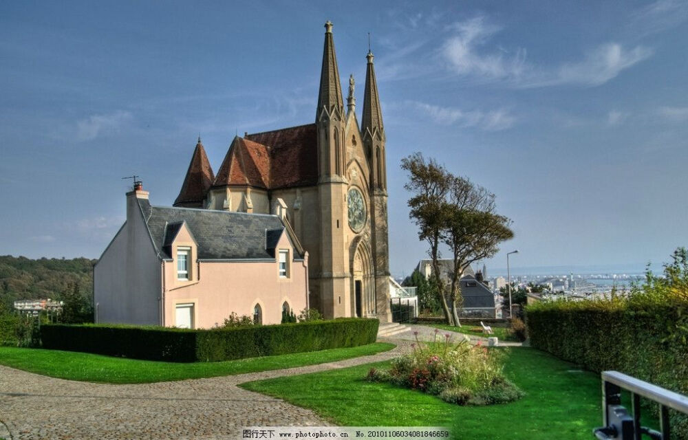 法国 勒阿弗尔 海边的 教堂.