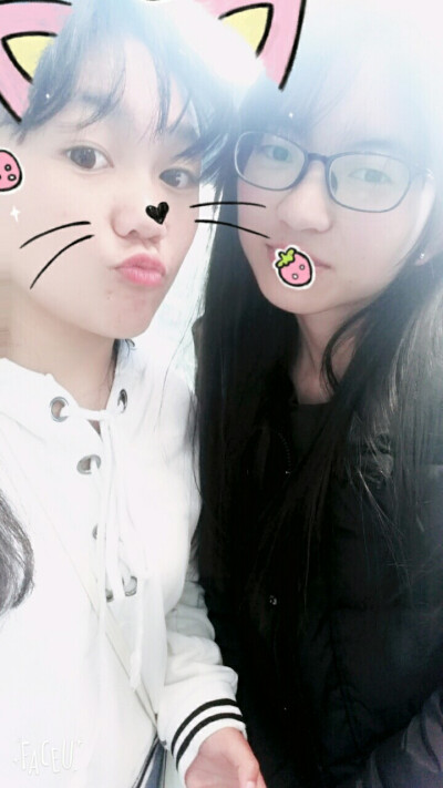 给你一个小草莓 (-^〇^-) 