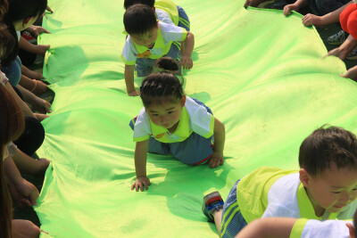 世纪万成教育河南新乡大型亲子运动会