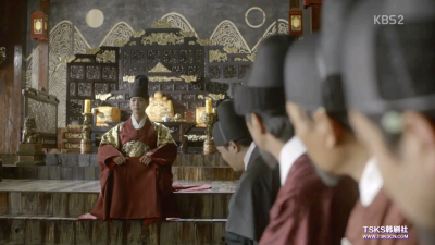 。这不按套路出牌的世子。。