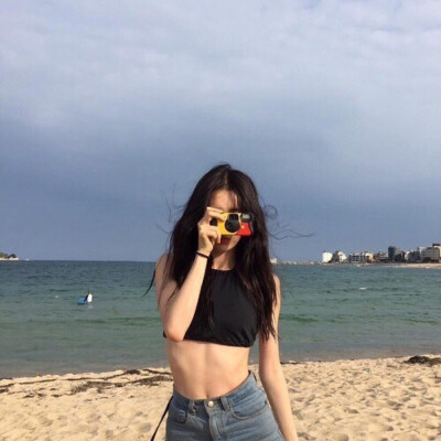 高清女生头像By：GALee_