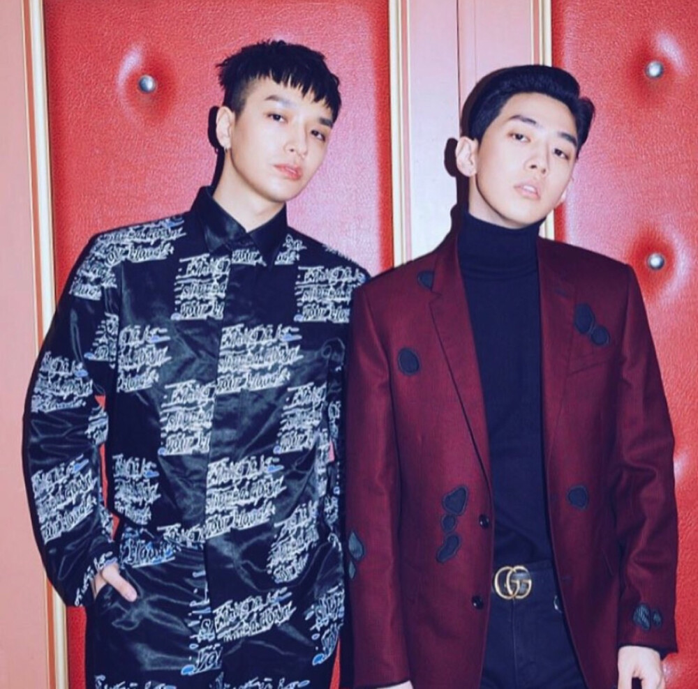 Simon D &Gray