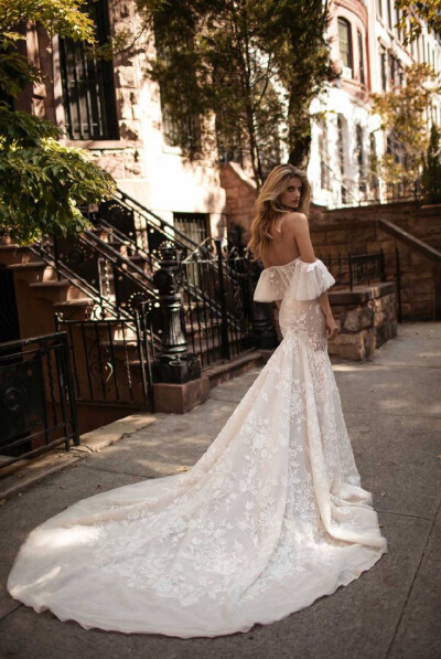  Berta 2017 FW Bridal Collection