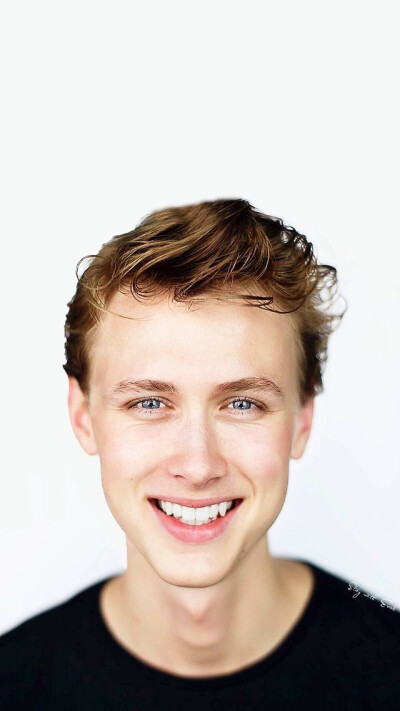 Henrik holm