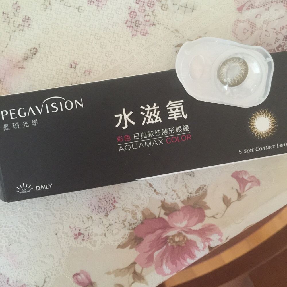 晶硕美瞳，25一盒日抛，自然舒服，会回购