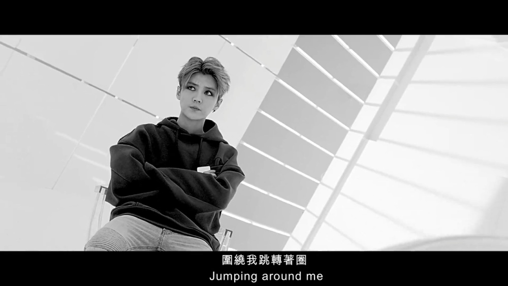 鹿晗 luhan {Venture .170302 敢（Role play）剧情版MV发布 }