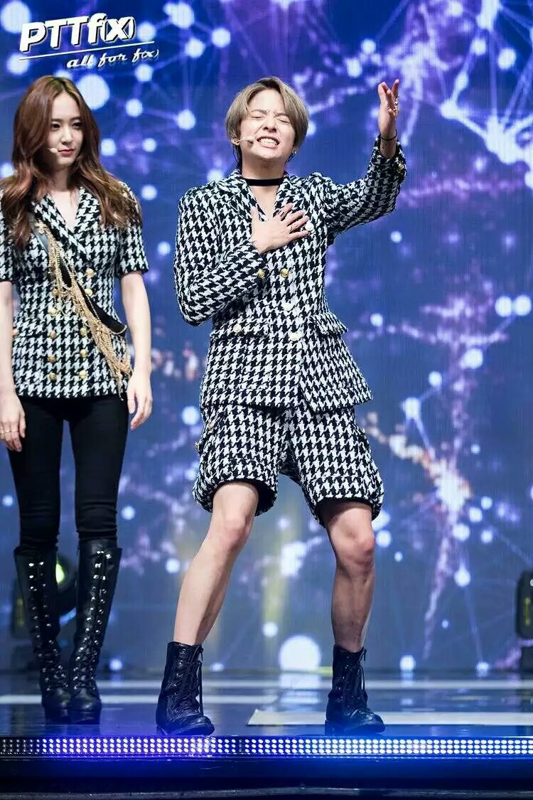 f（x）刘逸云（Amber）